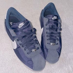 Blue Nike Cortez Size 10 (Rarely Worn)